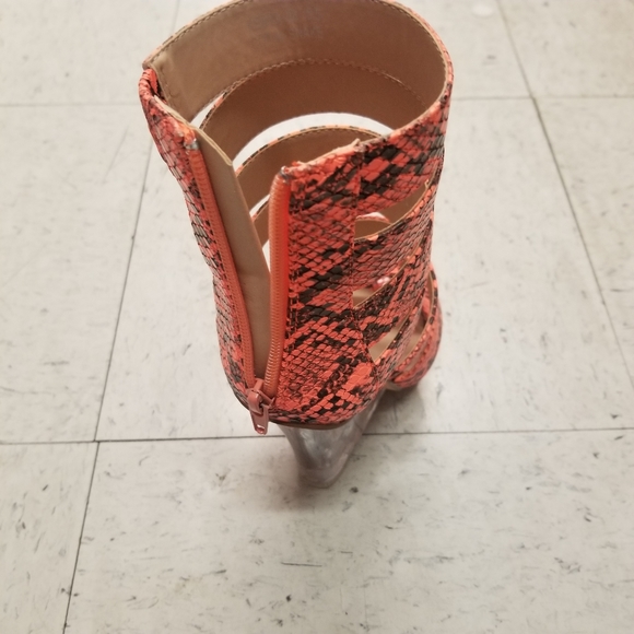 Bella Luna Neon Orange Snakskin Stripper Heel - Picture 5 of 10
